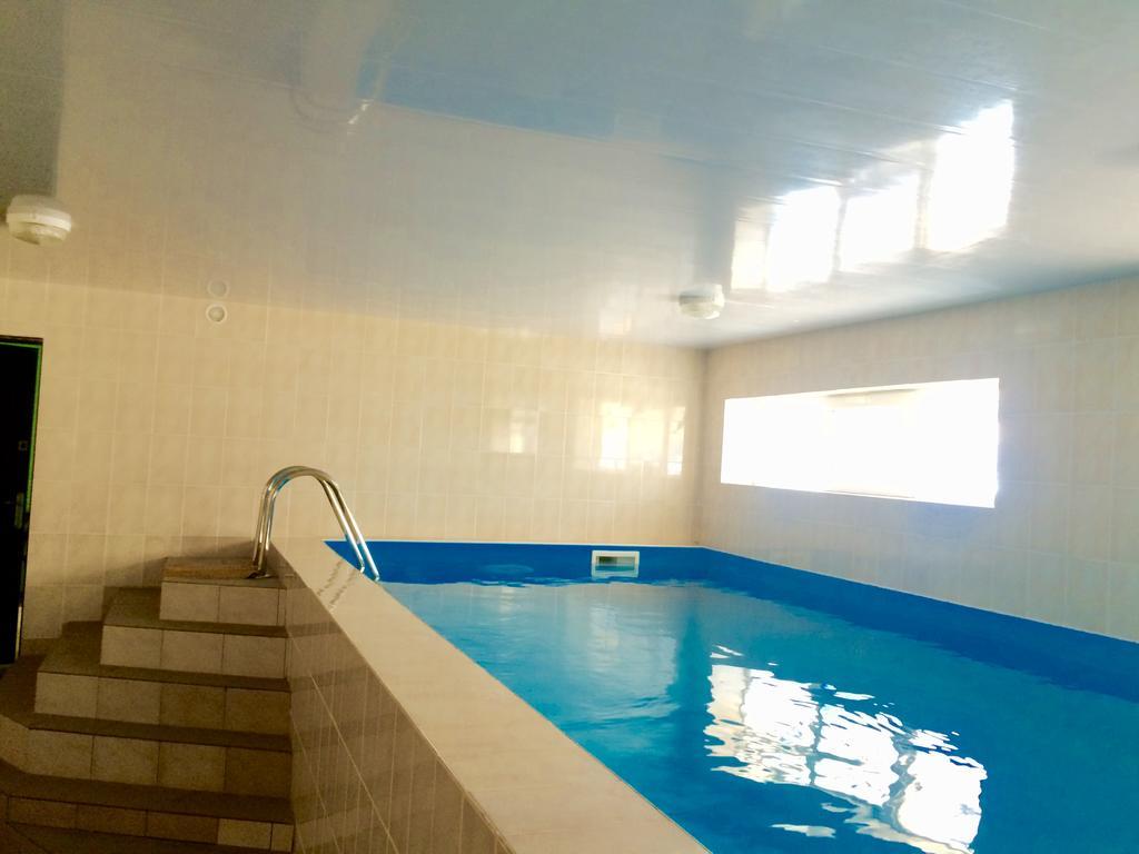 Dolce Vita Resort Hotel Zaliznyy Port Εξωτερικό φωτογραφία